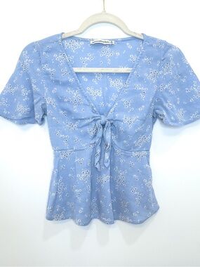 Abercrombie & Fitch Floral Tie Front Peplum Top Size XS Blue Cottagecore Summer